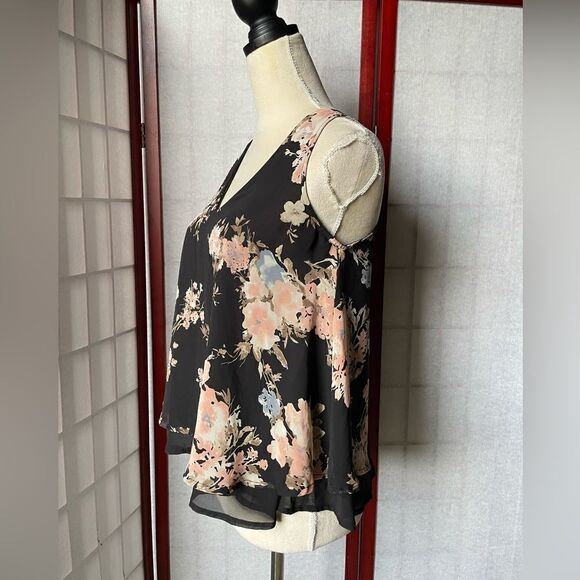 Sienna Sky Black Layered Chiffon Sleeveless Blouse w/Floral Print (Size: XS) - Picture 5 of 8